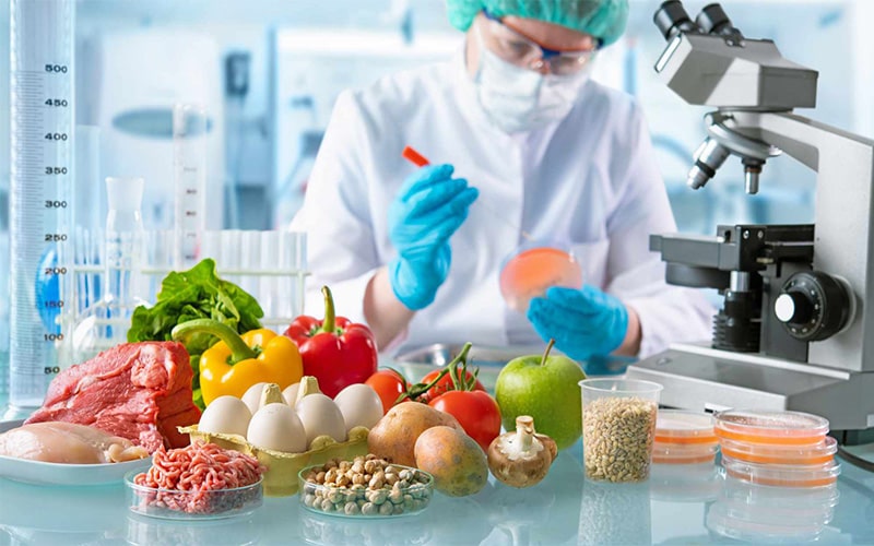 آنالیز تخصصی دستگاهی: کلید شناسایی آلاینده‌ها در مواد غذایی